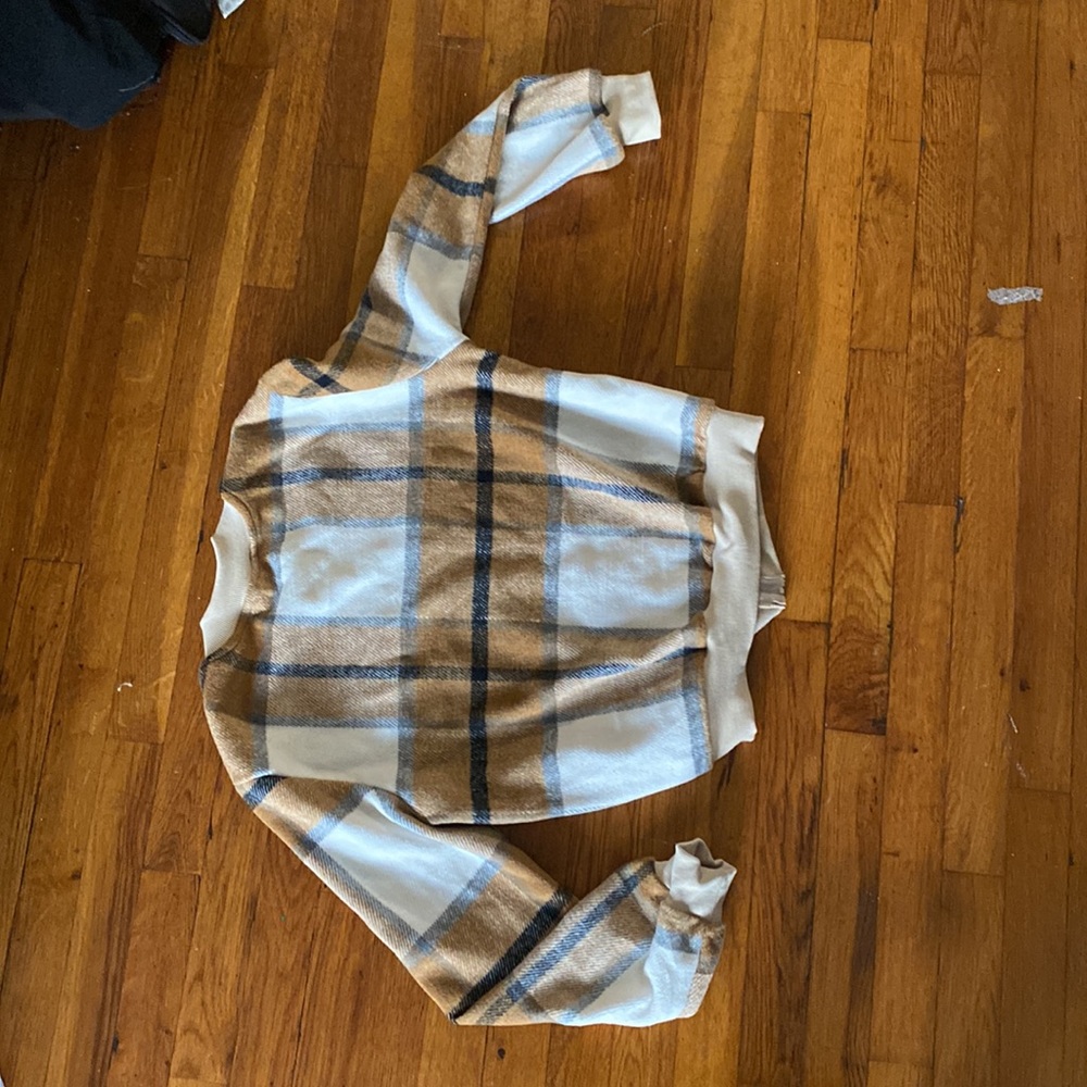 Shein Plaid Shacket - Picture 4 of 4